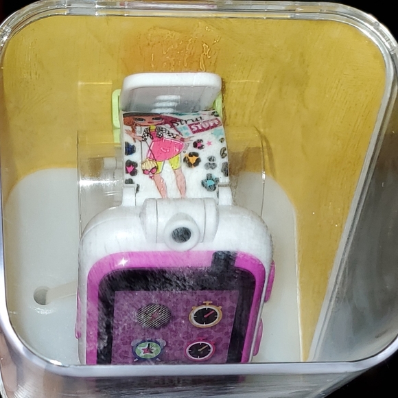 Itouch Playzoom LOL OMG Multicolor Smart Watch - Picture 6 of 9